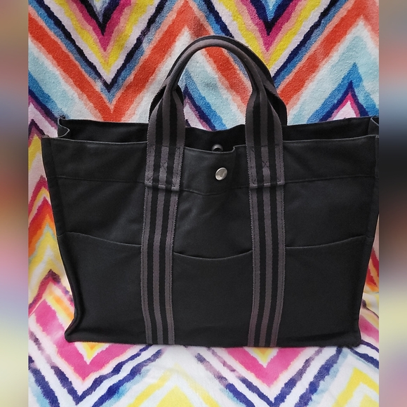 HERMÈS Toile Fourre-Tout Black Canvas Tote Holdall - Picture 2 of 16